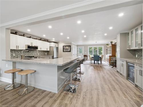 891 Peninsula Road, Gravenhurst, ON - Indoor Photo Showing Kitchen With Upgraded Kitchen