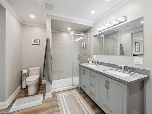 891 Peninsula Road, Gravenhurst, ON - Indoor Photo Showing Bathroom