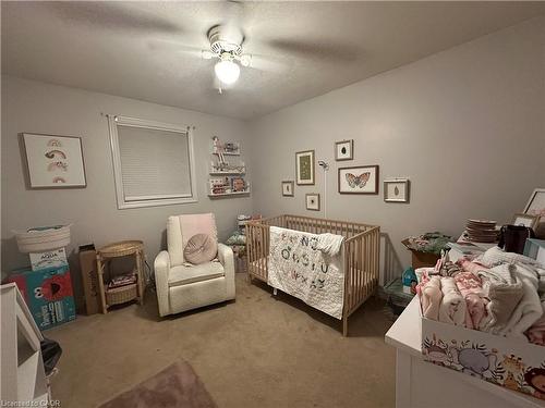 3 Lanza Court, Hamilton, ON - Indoor Photo Showing Bedroom