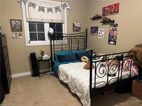 3 Lanza Court, Hamilton, ON - Indoor Photo Showing Bedroom