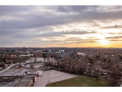 1710-15 Wellington Street S, Kitchener, ON - Outdoor With View