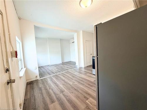 6-117 Park Street S, Hamilton, ON - Indoor Photo Showing Other Room