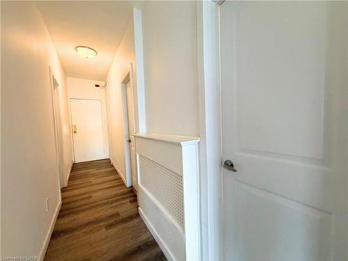 6-117 Park Street S, Hamilton, ON - Indoor Photo Showing Other Room