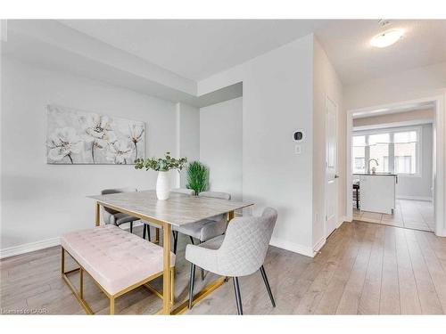 47 Rapids Lane, Hamilton, ON - Indoor Photo Showing Dining Room