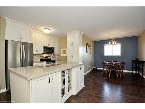 302-345 Briarmeadow Drive, Kitchener, ON 