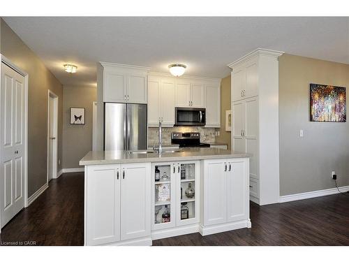 302-345 Briarmeadow Drive, Kitchener, ON 