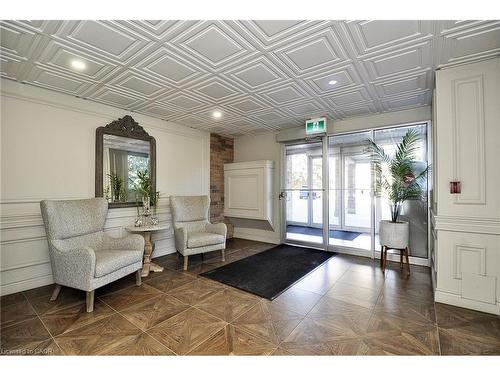 302-345 Briarmeadow Drive, Kitchener, ON 