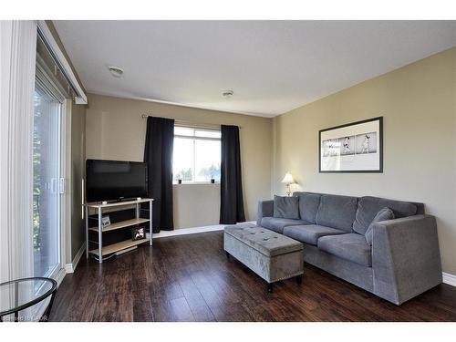 302-345 Briarmeadow Drive, Kitchener, ON 