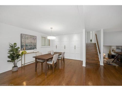 112 Thomas Street, Cambridge, ON - Indoor Photo Showing Other Room