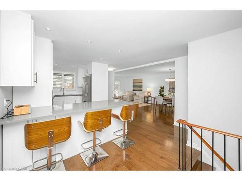 112 Thomas Street, Cambridge, ON - Indoor