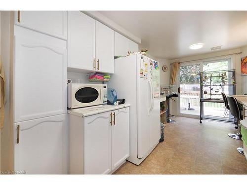 429 Exmoor Street, Waterloo, ON - Indoor