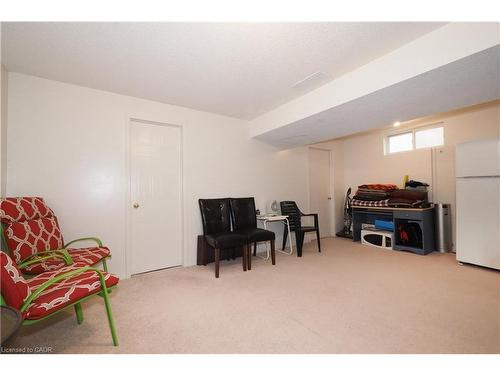 429 Exmoor Street, Waterloo, ON - Indoor