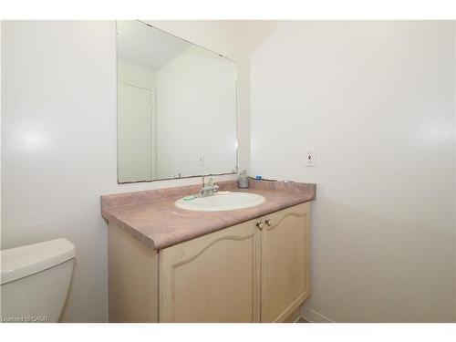 429 Exmoor Street, Waterloo, ON - Indoor Photo Showing Bathroom