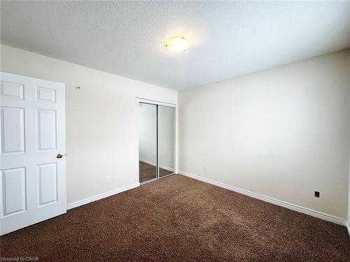 108 Yates Avenue, Cambridge, ON - Indoor Photo Showing Other Room