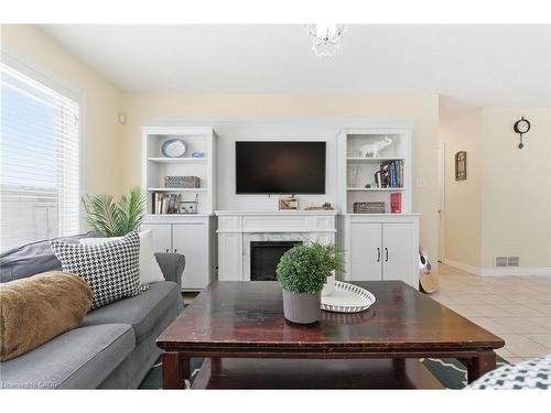 65 Thistlemoor Drive, Caledonia, ON - Indoor Photo Showing Living Room With Fireplace