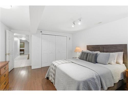 65 Thistlemoor Drive, Caledonia, ON - Indoor Photo Showing Bedroom