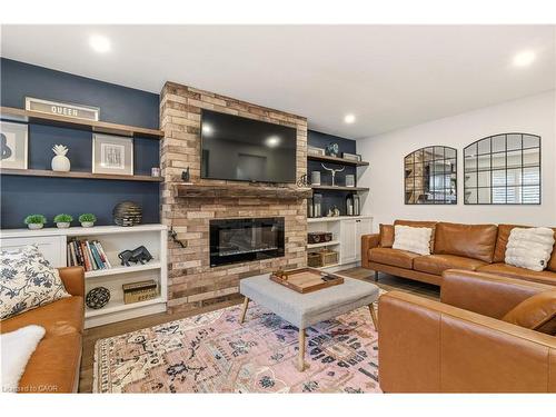 3196 Desmond Drive, Burlington, ON - Indoor Photo Showing Living Room With Fireplace