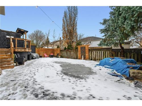 3196 Desmond Drive, Burlington, ON - Outdoor