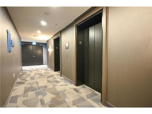 1803-5 Wellington Street S, Kitchener, ON - Indoor Photo Showing Other Room