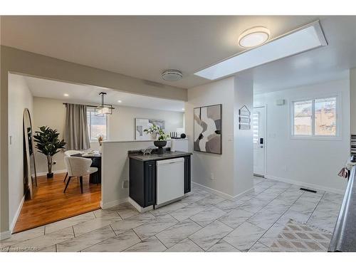 147 Taylor Avenue, Cambridge, ON - Indoor