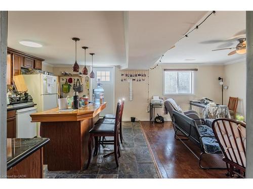 147 Taylor Avenue, Cambridge, ON - Indoor