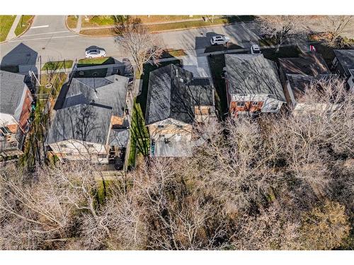 147 Taylor Avenue, Cambridge, ON - Outdoor