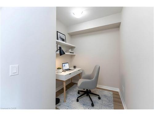 104-120 Springvalley Crescent, Hamilton, ON - Indoor Photo Showing Other Room