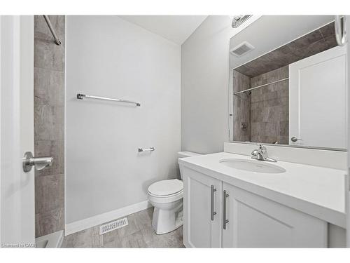 53 Aquarius Crescent, Hamilton, ON - Indoor Photo Showing Bathroom