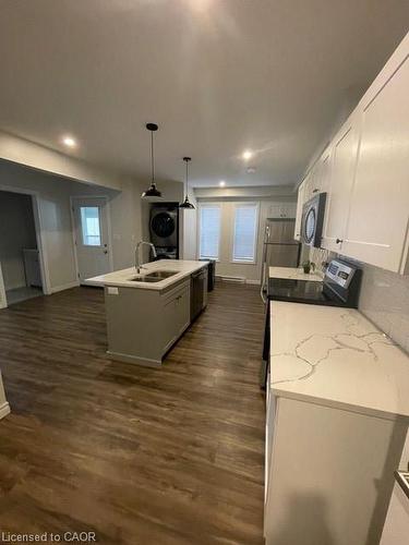 Main-109 Waterloo Street, Kitchener, ON - Indoor