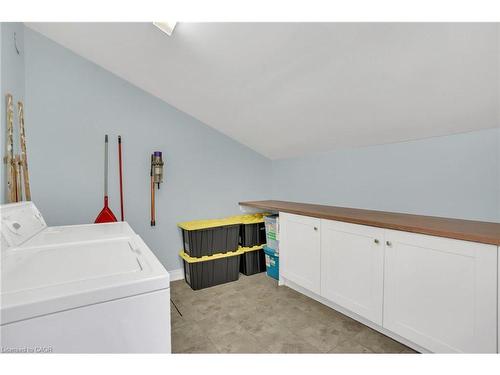 22 Liberty Street, Hamilton, ON - Indoor Photo Showing Laundry Room