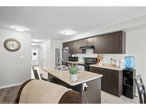105 Thompson Road, Caledonia, ON - Indoor Photo Showing Kitchen With Double Sink