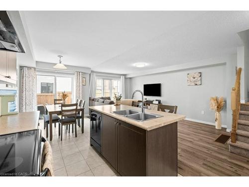 105 Thompson Road, Caledonia, ON - Indoor