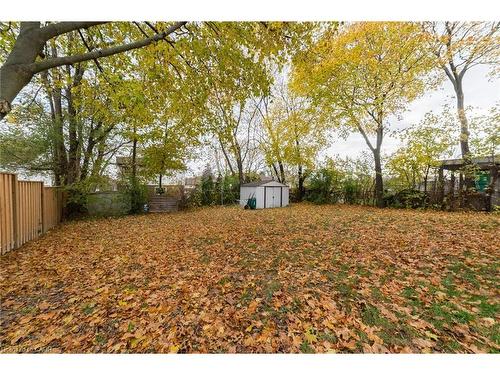 15 Dartford Place, Hamilton, ON - Outdoor