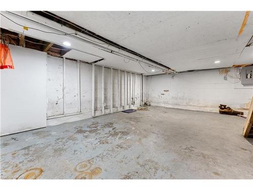 379 Strathearne Avenue, Hamilton, ON - Indoor