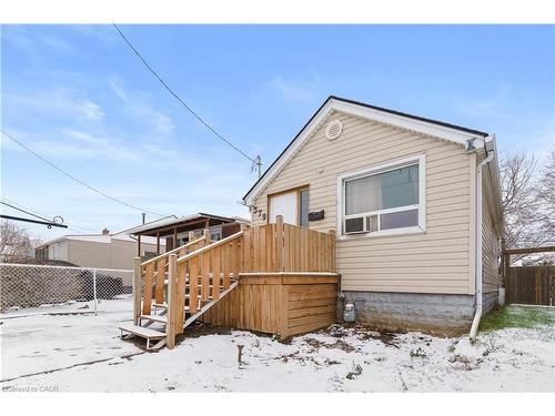 379 Strathearne Avenue, Hamilton, ON - Outdoor With Exterior