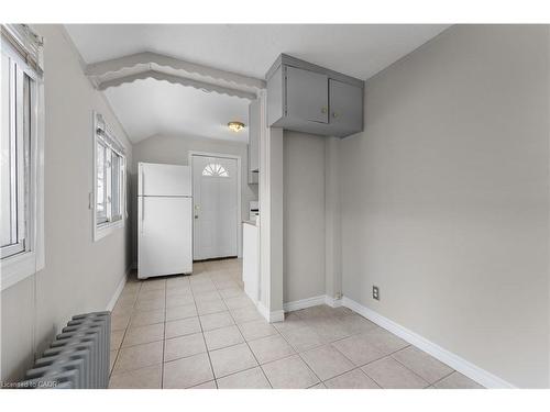 379 Strathearne Avenue, Hamilton, ON - Indoor Photo Showing Other Room