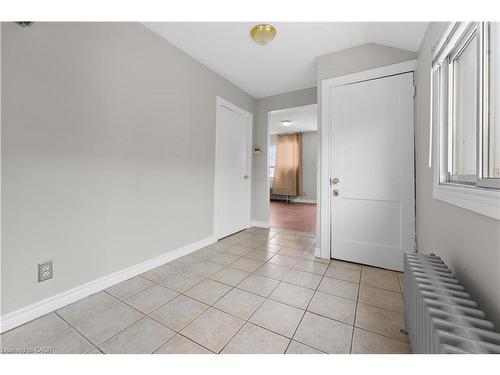 379 Strathearne Avenue, Hamilton, ON - Indoor Photo Showing Other Room