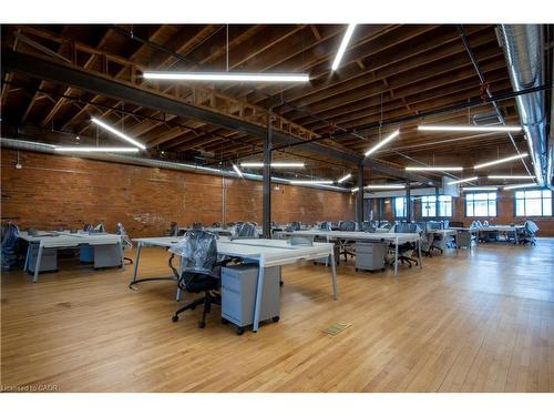 400-59 King Street E, Hamilton, ON 