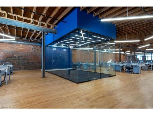 400-59 King Street E, Hamilton, ON 