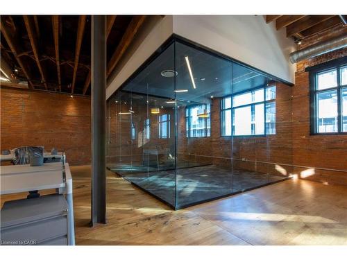 400-59 King Street E, Hamilton, ON 