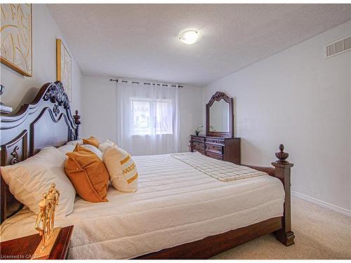 434 Woodbine Avenue, Kitchener, ON - Indoor Photo Showing Bedroom