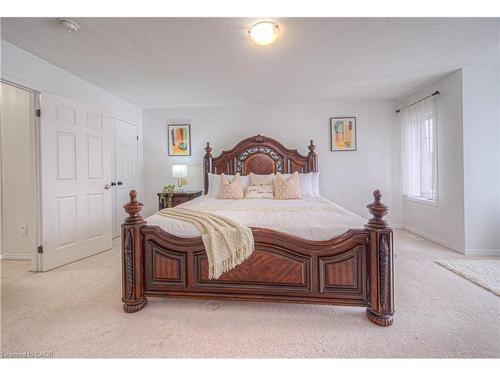 434 Woodbine Avenue, Kitchener, ON - Indoor Photo Showing Bedroom