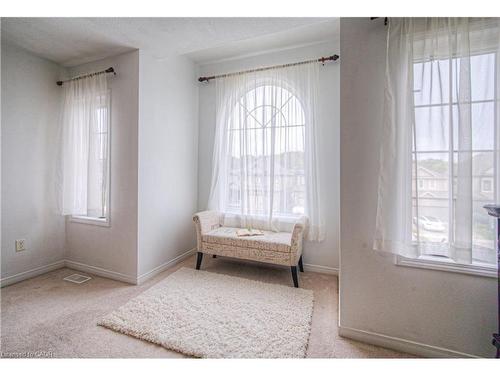 434 Woodbine Avenue, Kitchener, ON - Indoor