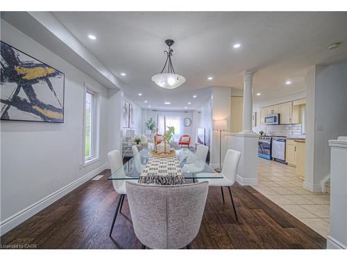 434 Woodbine Avenue, Kitchener, ON - Indoor