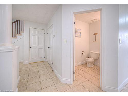 434 Woodbine Avenue, Kitchener, ON - Indoor Photo Showing Bathroom