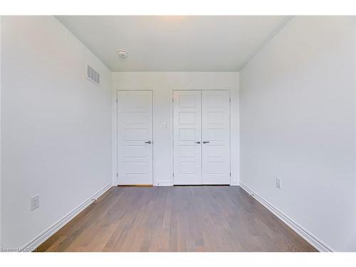 5188 Viola Desmond Drive, Mississauga, ON - Indoor Photo Showing Other Room