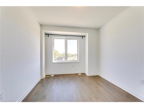 5188 Viola Desmond Drive, Mississauga, ON - Indoor Photo Showing Other Room
