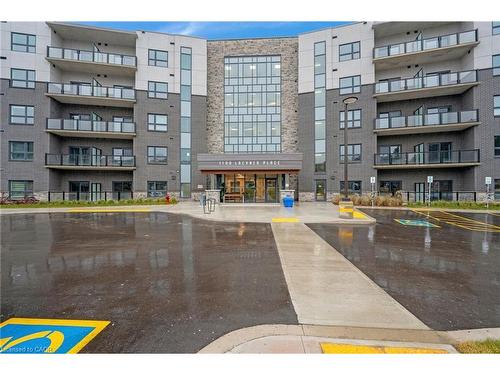 519-1100 Lackner Place, Kitchener, ON - Outdoor With Facade