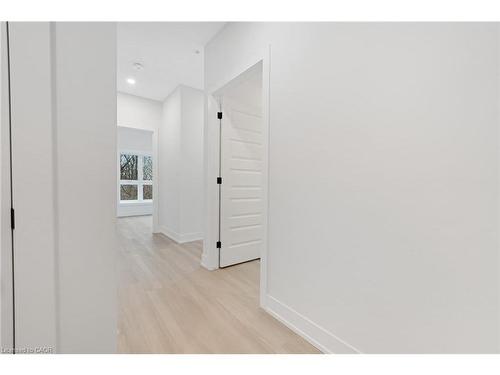519-1100 Lackner Place, Kitchener, ON - Indoor Photo Showing Other Room