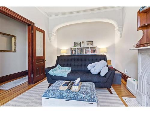 30 Ontario Avenue, Hamilton, ON - Indoor